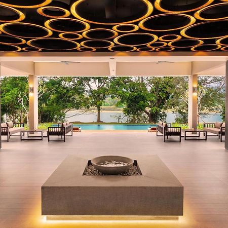 เจ็ทวิง แคนดี แกลลอรี่ Hotel แคนดี้ ภายนอก รูปภาพ