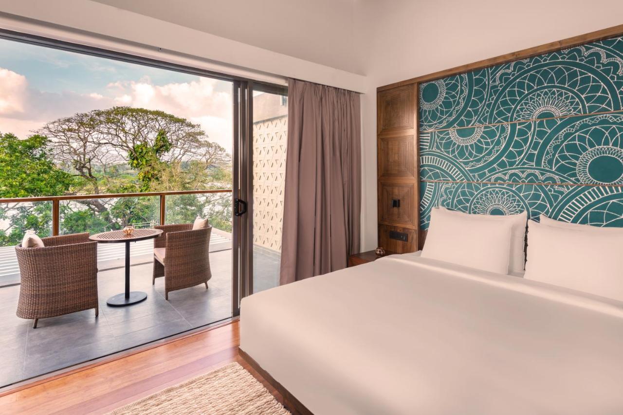 เจ็ทวิง แคนดี แกลลอรี่ Hotel แคนดี้ ภายนอก รูปภาพ