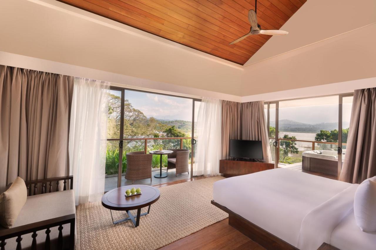 เจ็ทวิง แคนดี แกลลอรี่ Hotel แคนดี้ ภายนอก รูปภาพ